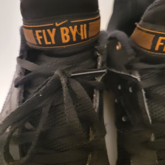 Nike Flyby II Sneakers sz. 7 - Picture 2 of 7